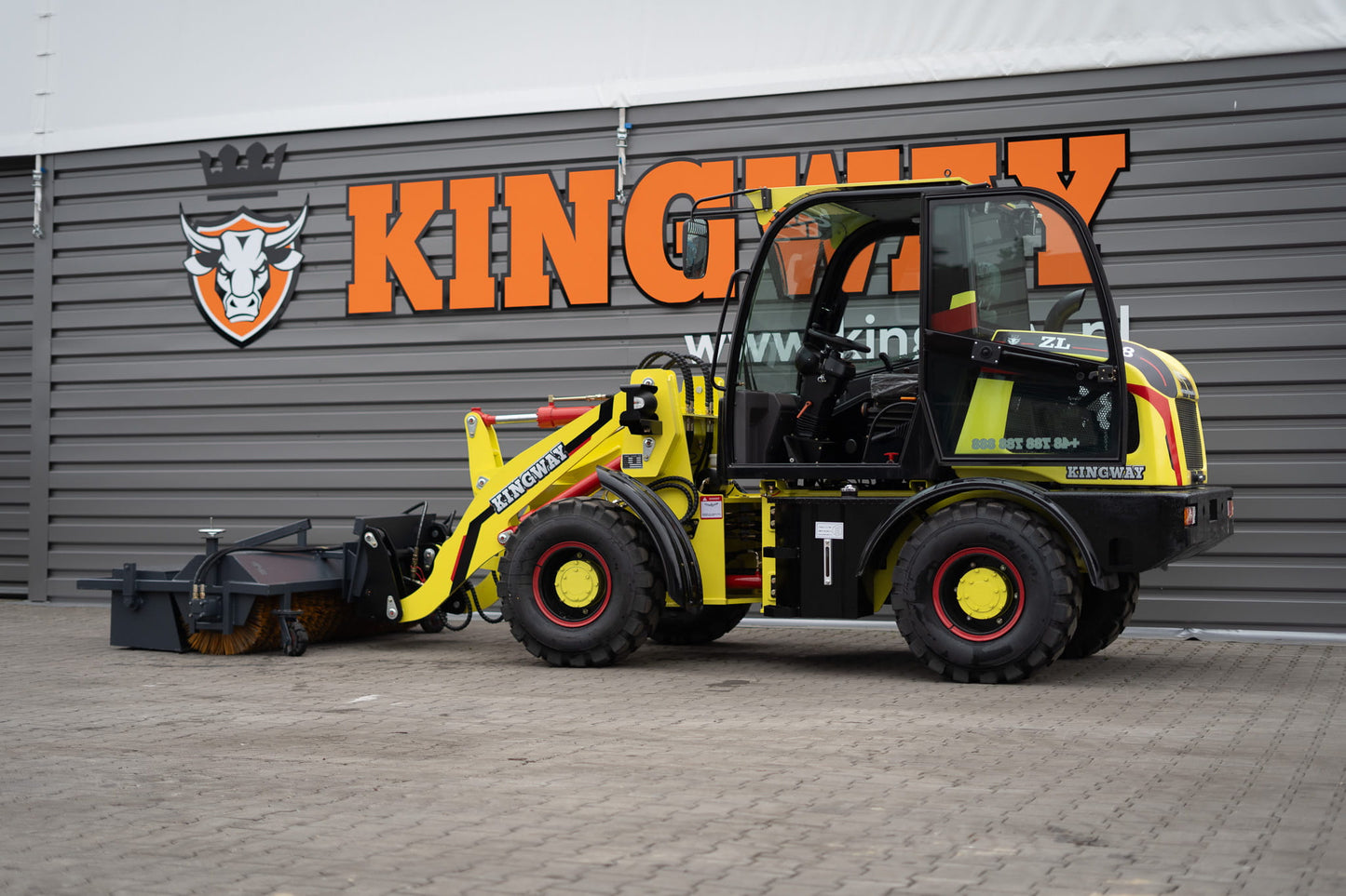 Hydraulic Sweeper 200