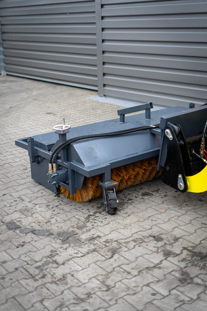 Hydraulic Sweeper 200