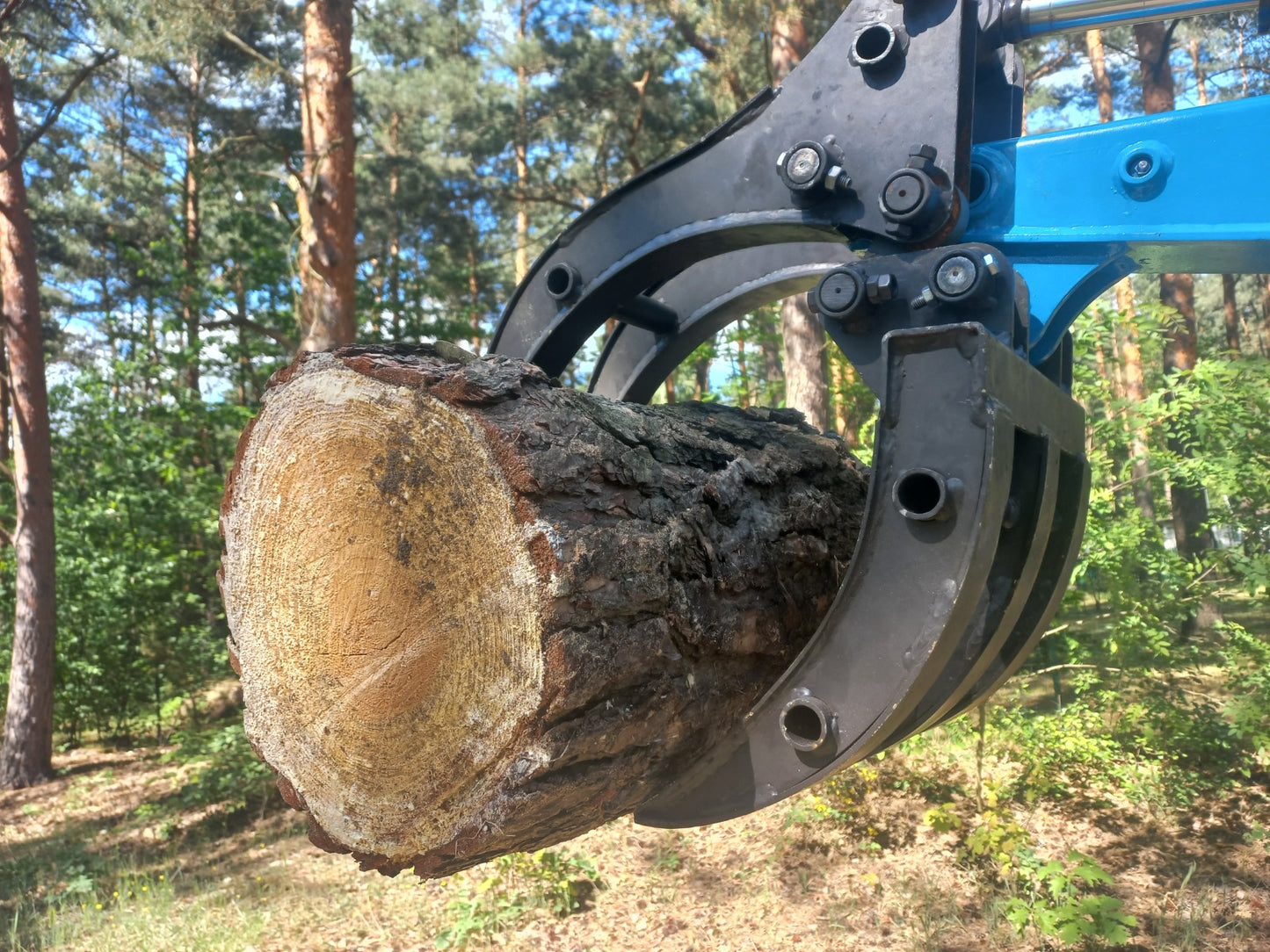HOLZGREIFER