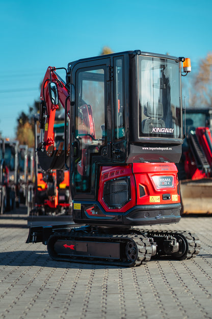 YAMA S15 K (Kubota) with cabin