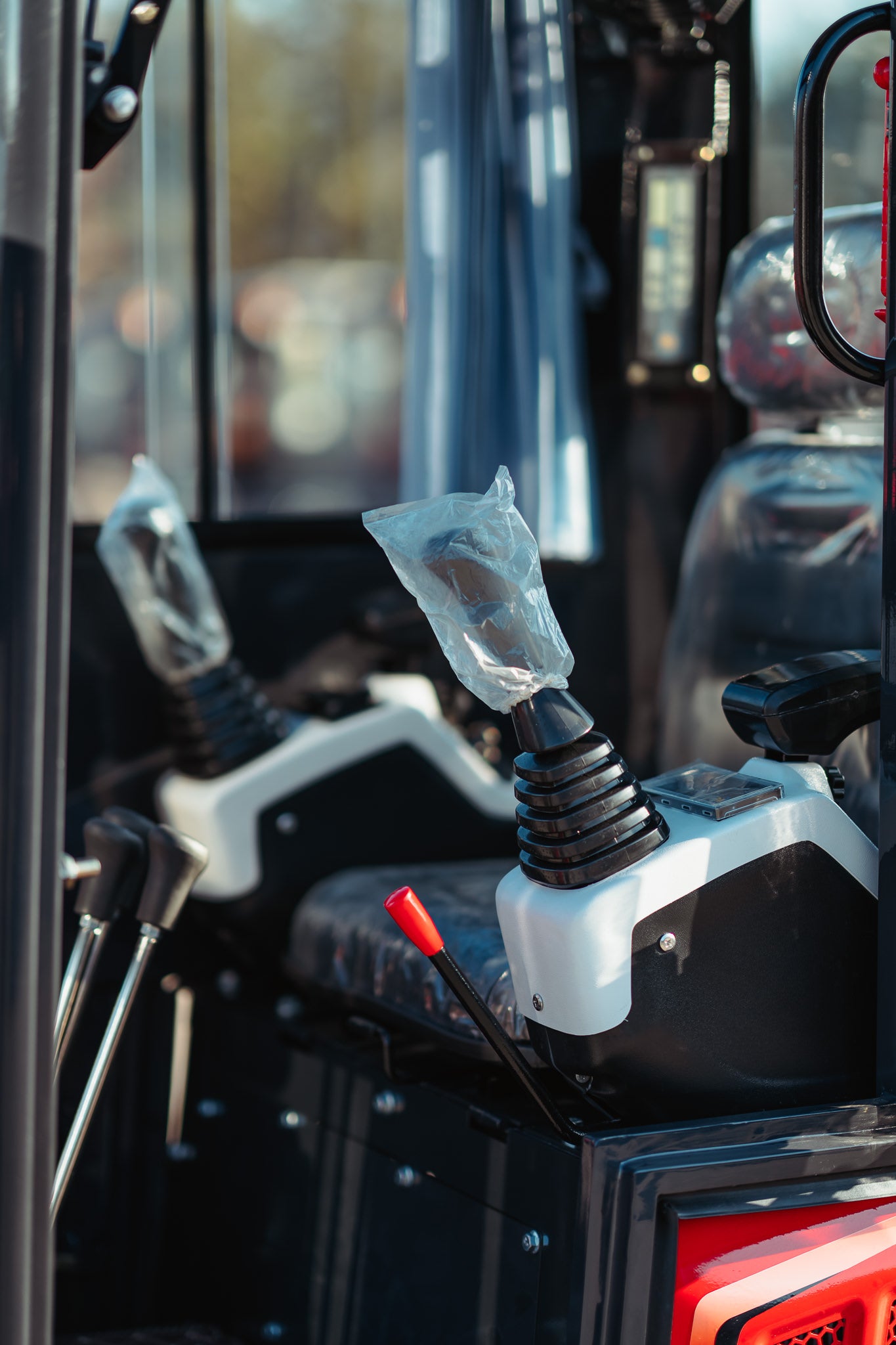 YAMA S15 K (Kubota) with cabin