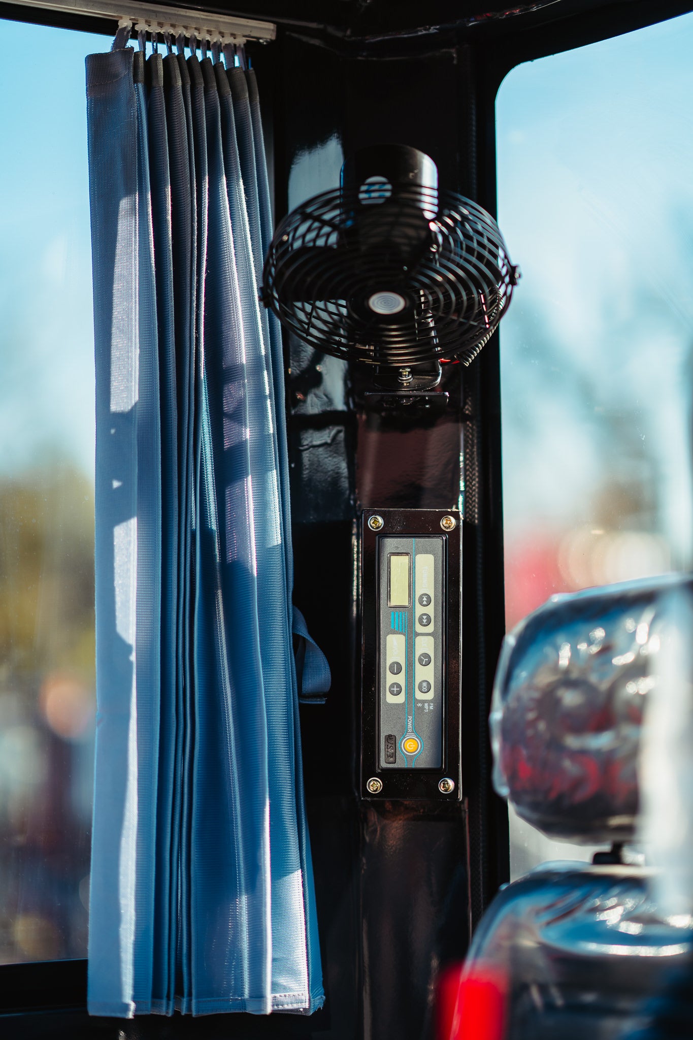 YAMA S15 K (Kubota) with cabin